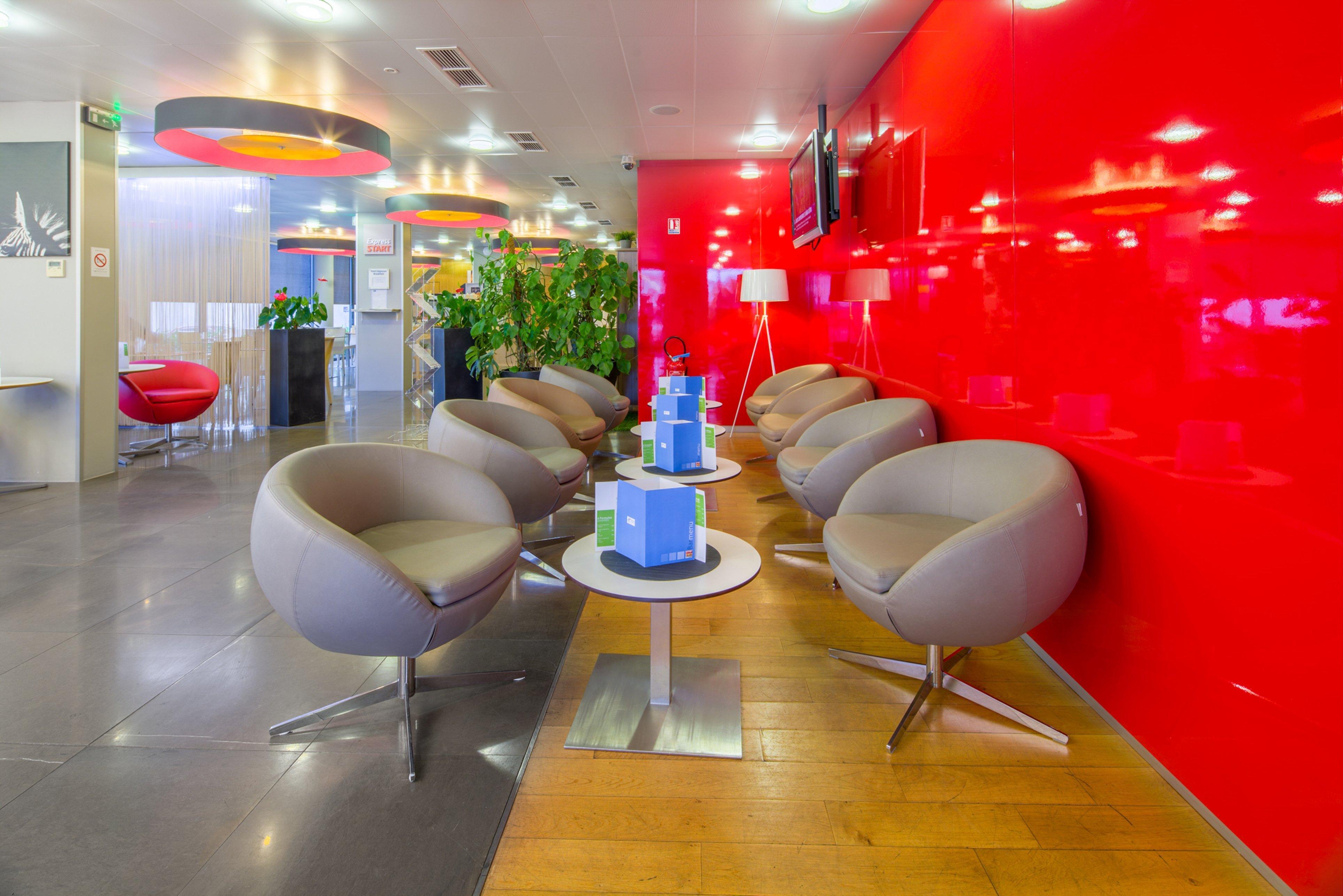 Holiday Inn Express Saint-Nazaire By Ihg Екстериор снимка