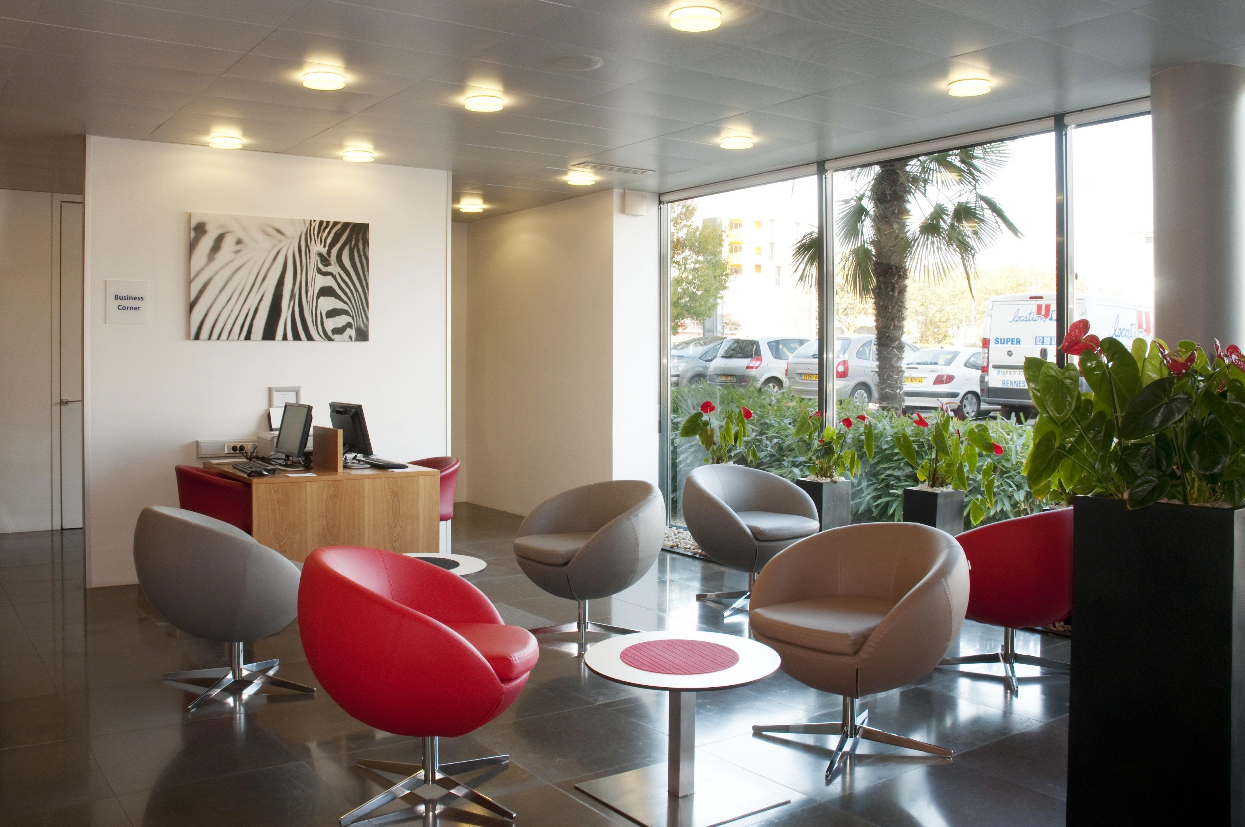 Holiday Inn Express Saint-Nazaire By Ihg Ресторант снимка
