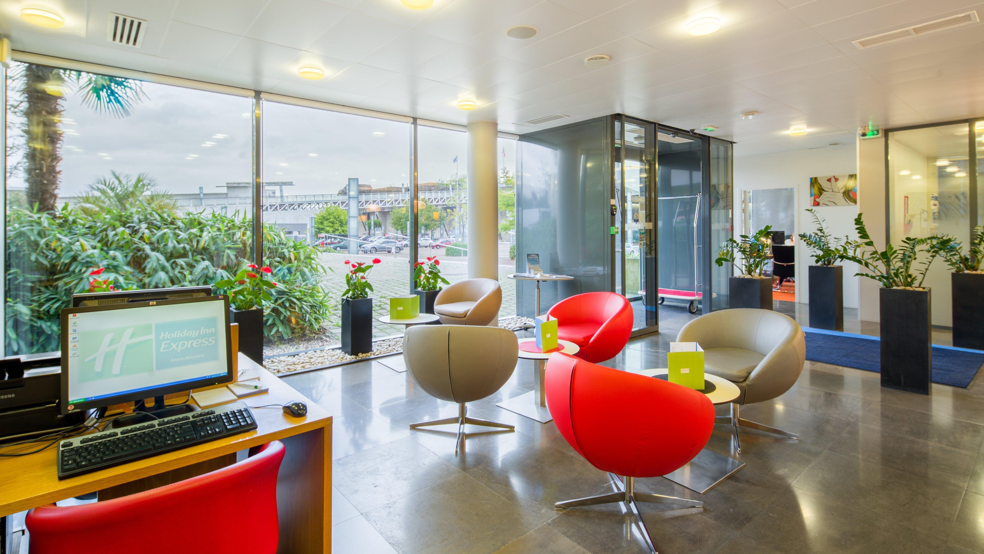 Holiday Inn Express Saint-Nazaire By Ihg Екстериор снимка