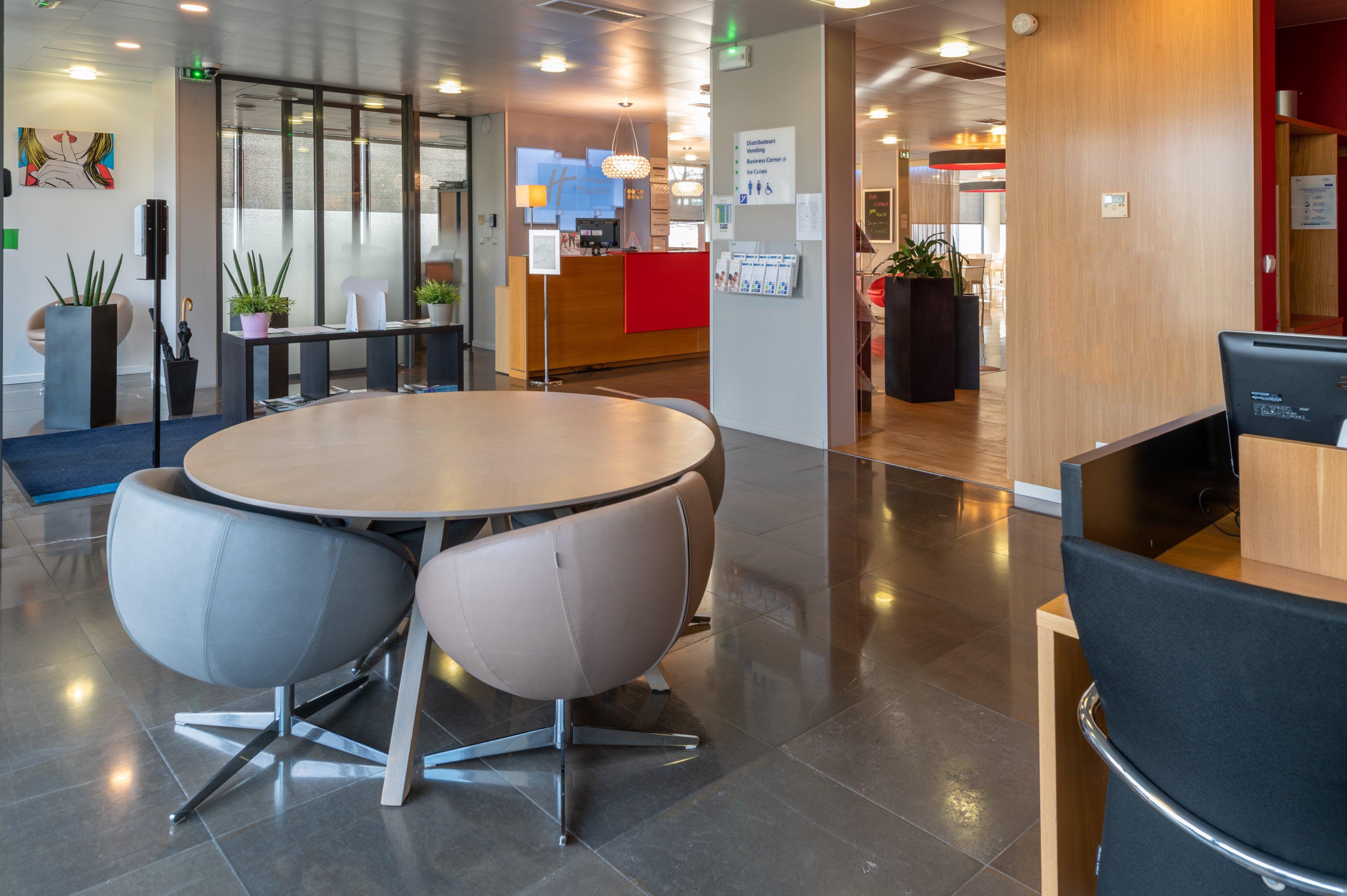 Holiday Inn Express Saint-Nazaire By Ihg Екстериор снимка