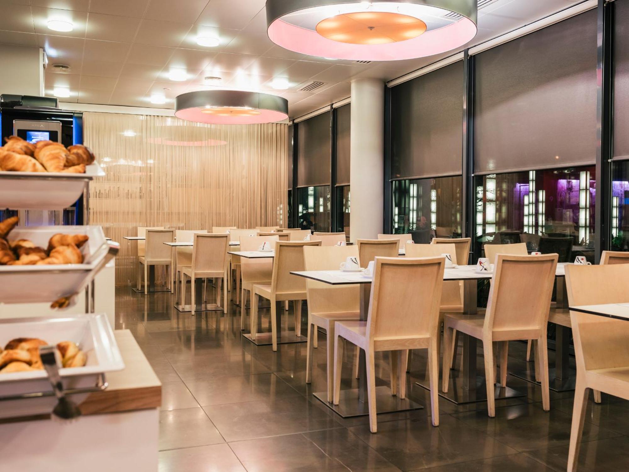 Holiday Inn Express Saint-Nazaire By Ihg Екстериор снимка