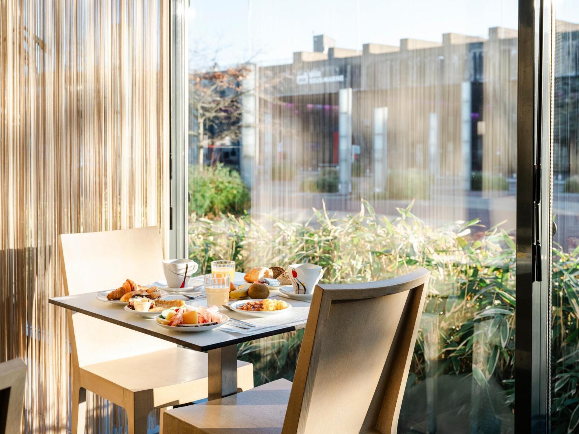 Holiday Inn Express Saint-Nazaire By Ihg Екстериор снимка