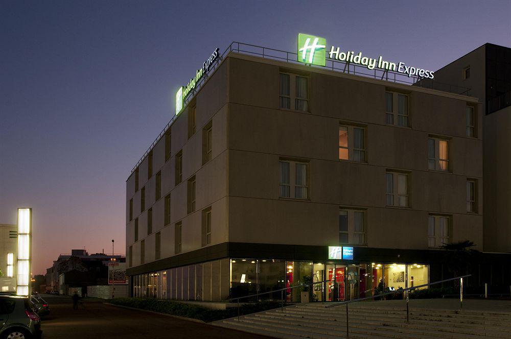 Holiday Inn Express Saint-Nazaire By Ihg Екстериор снимка